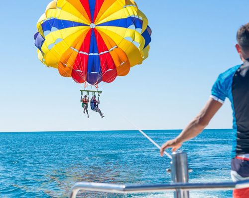 what-is-parasailing-1